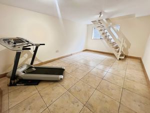 Basement- click for photo gallery